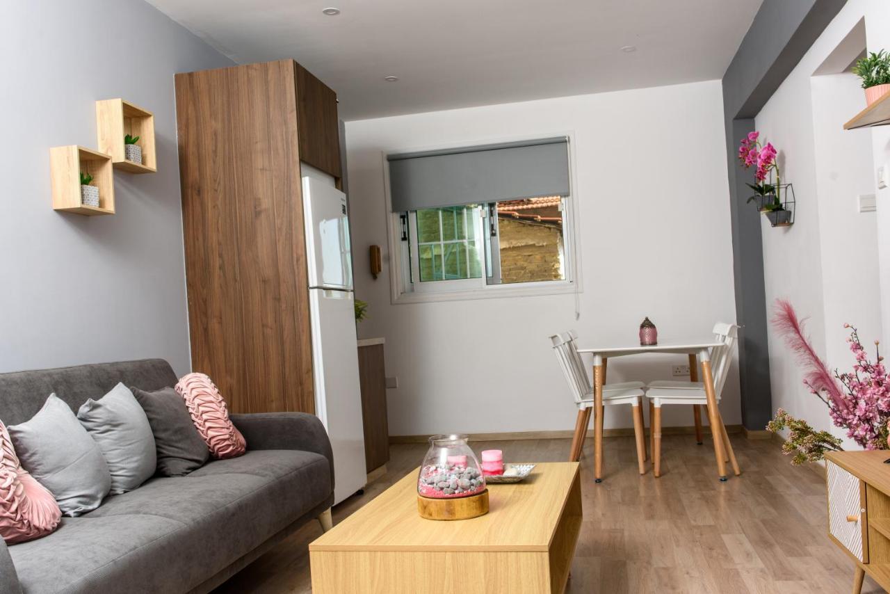 Апартаменти Valdivian Flat 18 *